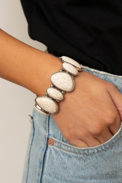 Feel At HOMESTEAD White Bracelet