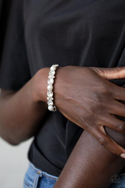 Frosted Finery - White Bracelet 